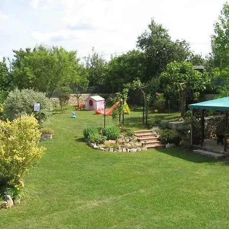 Elda Villa