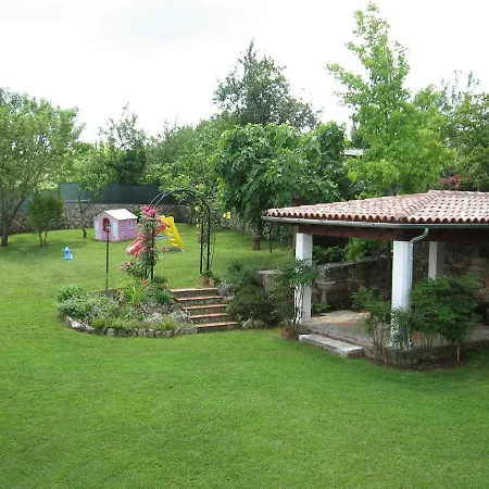 Elda Villa *